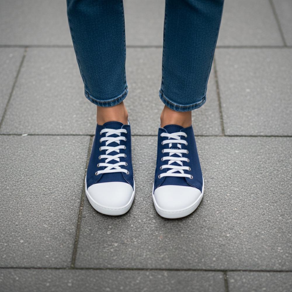 Chuqqs nízka modrá