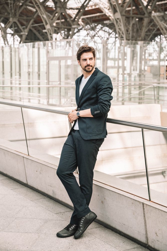 Expeq-čierny nepremokavý