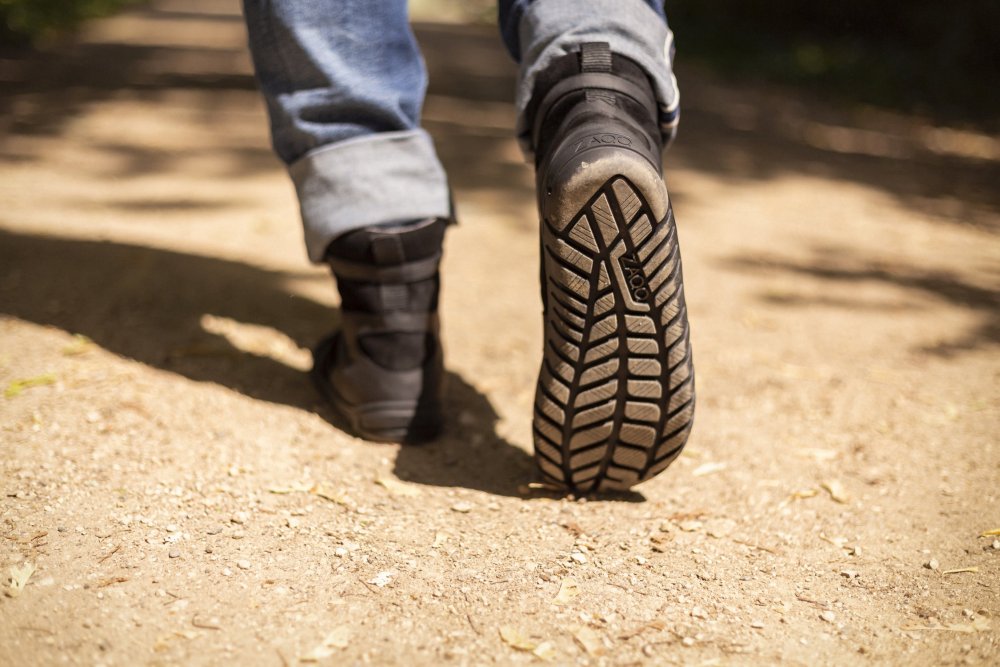 Prieskumník čierny nepremokavý