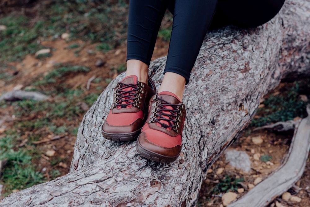 Hiqe nízky vegánsky ťavový červený vodotesný